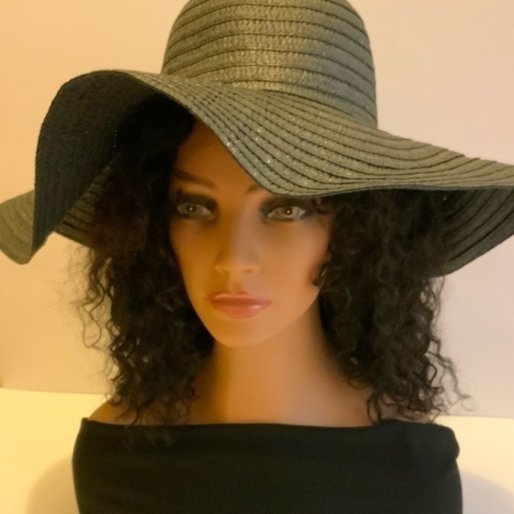 Beach hat - Picture 7 of 8